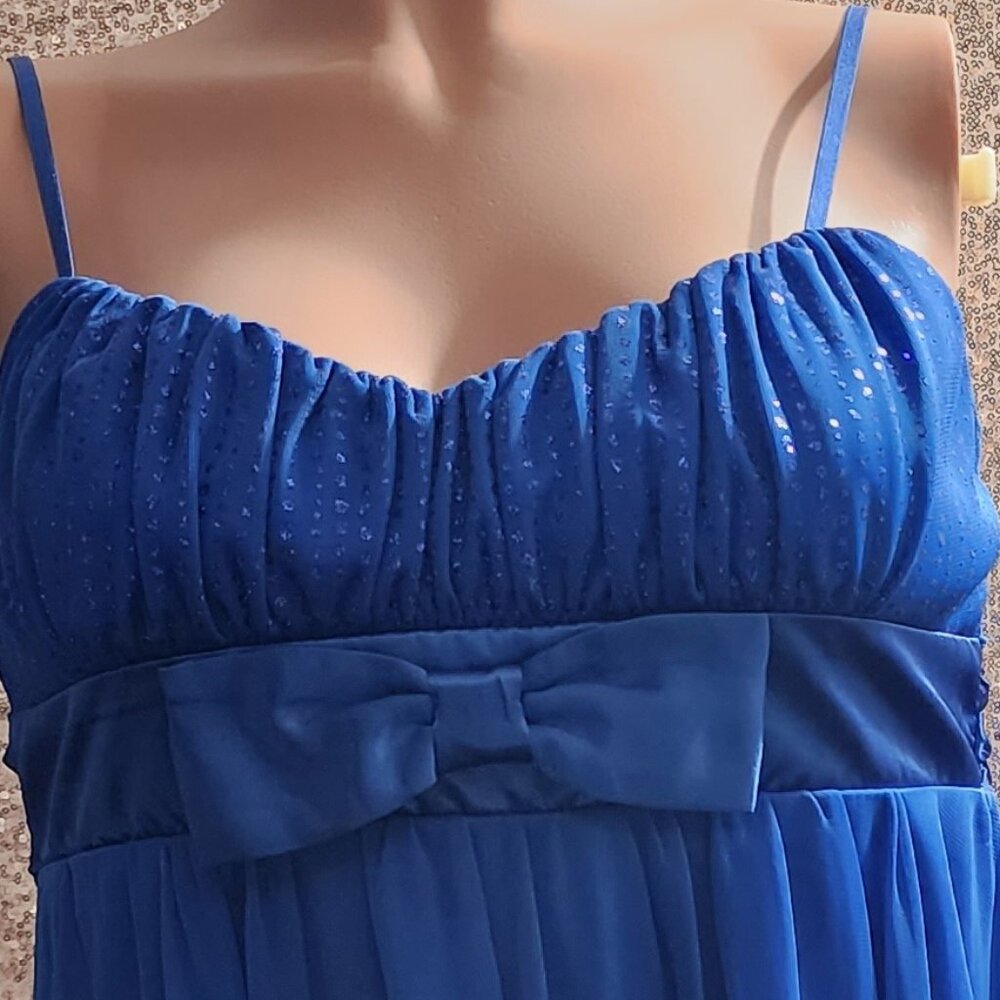 Blue Dress. Formal: Wedding, Prom, Homecoming.
